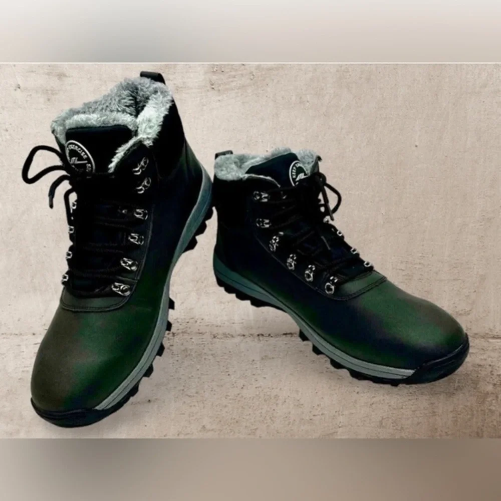 MAYKX 🍒SIZE 41🍒BLACK AND GREY MOUNTAIN BOOTS WINTER BOOTS SEE DESC FOR SIZING - Picture 4 of 6